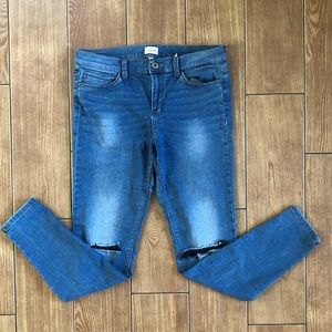 🔴 5 for $25 🔴 Stretchy Denim Jeans